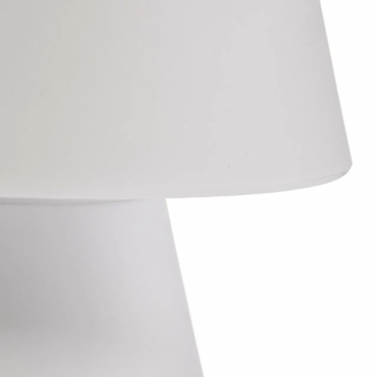 newgarden_lola__lampe_de_table_led__piles_2.webp Newgarden Lola 20 lampe de table LED à piles^ Lampes Décoratives