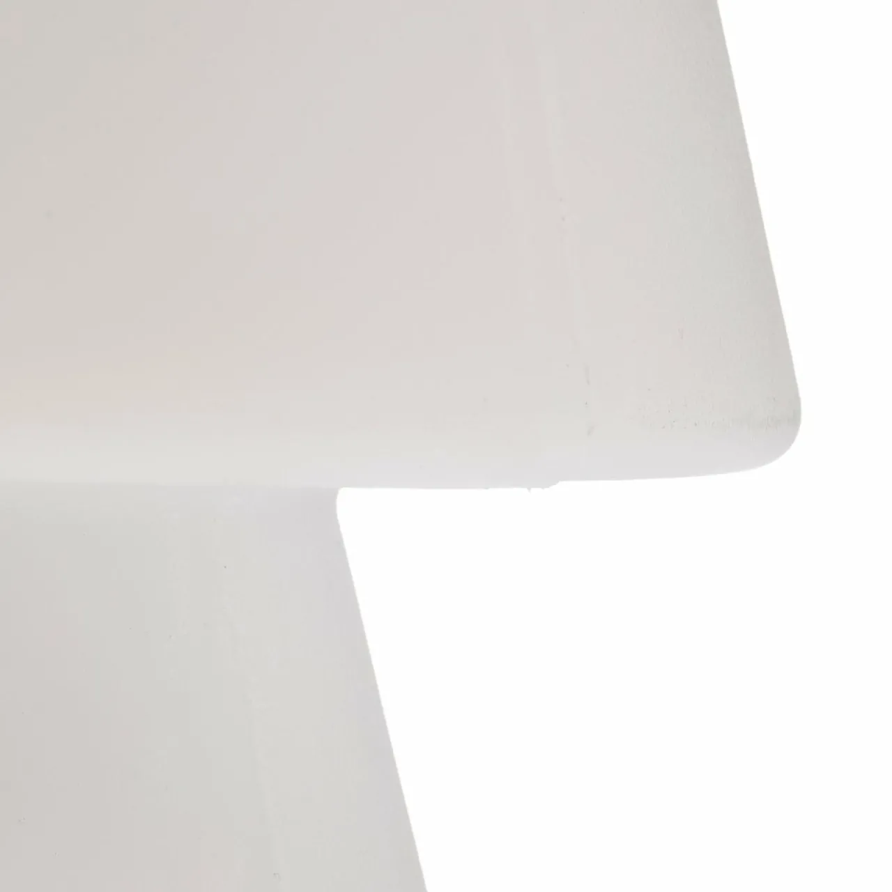 newgarden_lola__lampe_de_table_led_avec_batterie_rechargeable_2-1.webp Newgarden Lola 30 lampe de table LED avec batterie rechargeable^ Lampes Décoratives