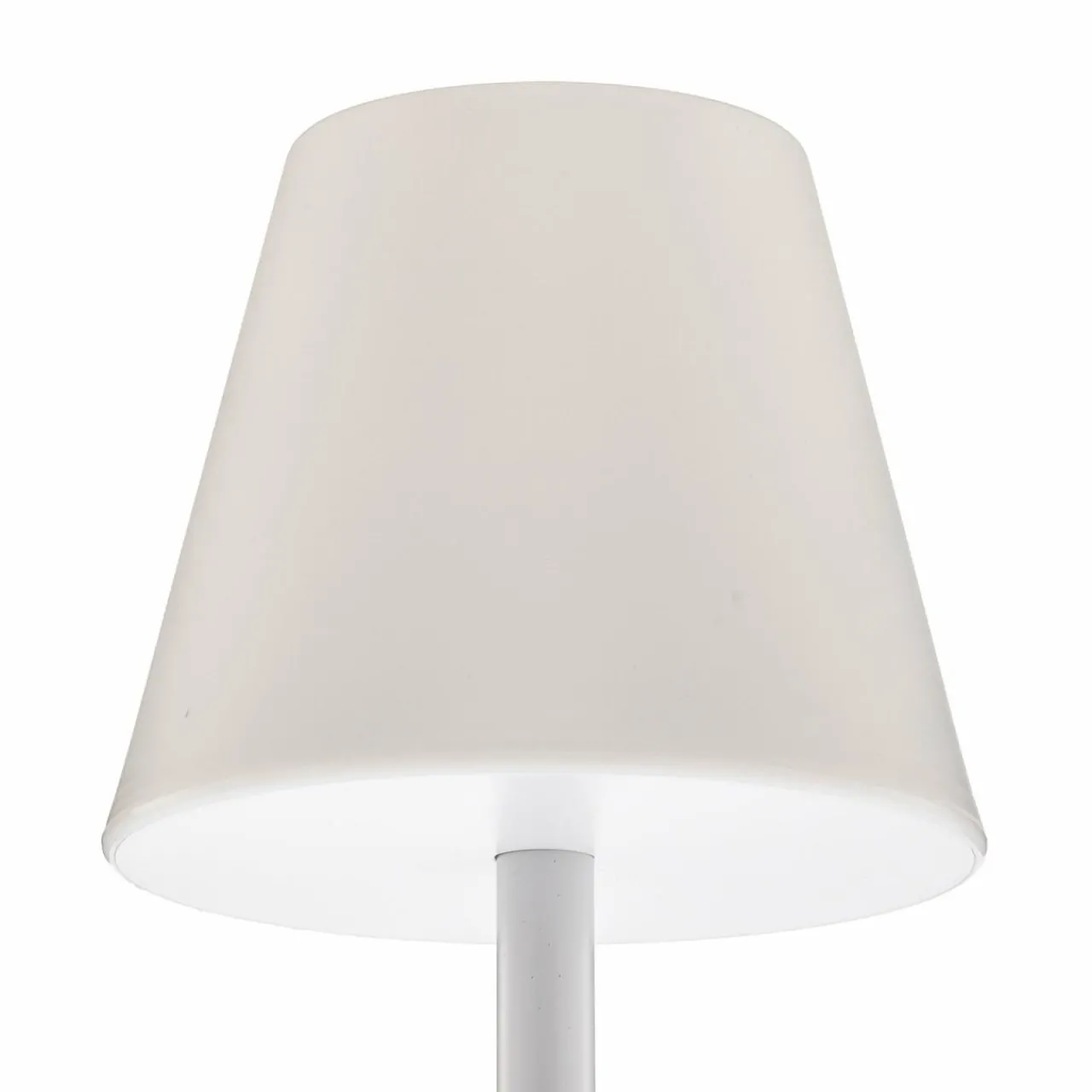 newgarden_lola_slim_lampe__poser_led_blanc_5.webp Newgarden Lola Slim lampe à poser LED, blanc^ Lampes Décoratives