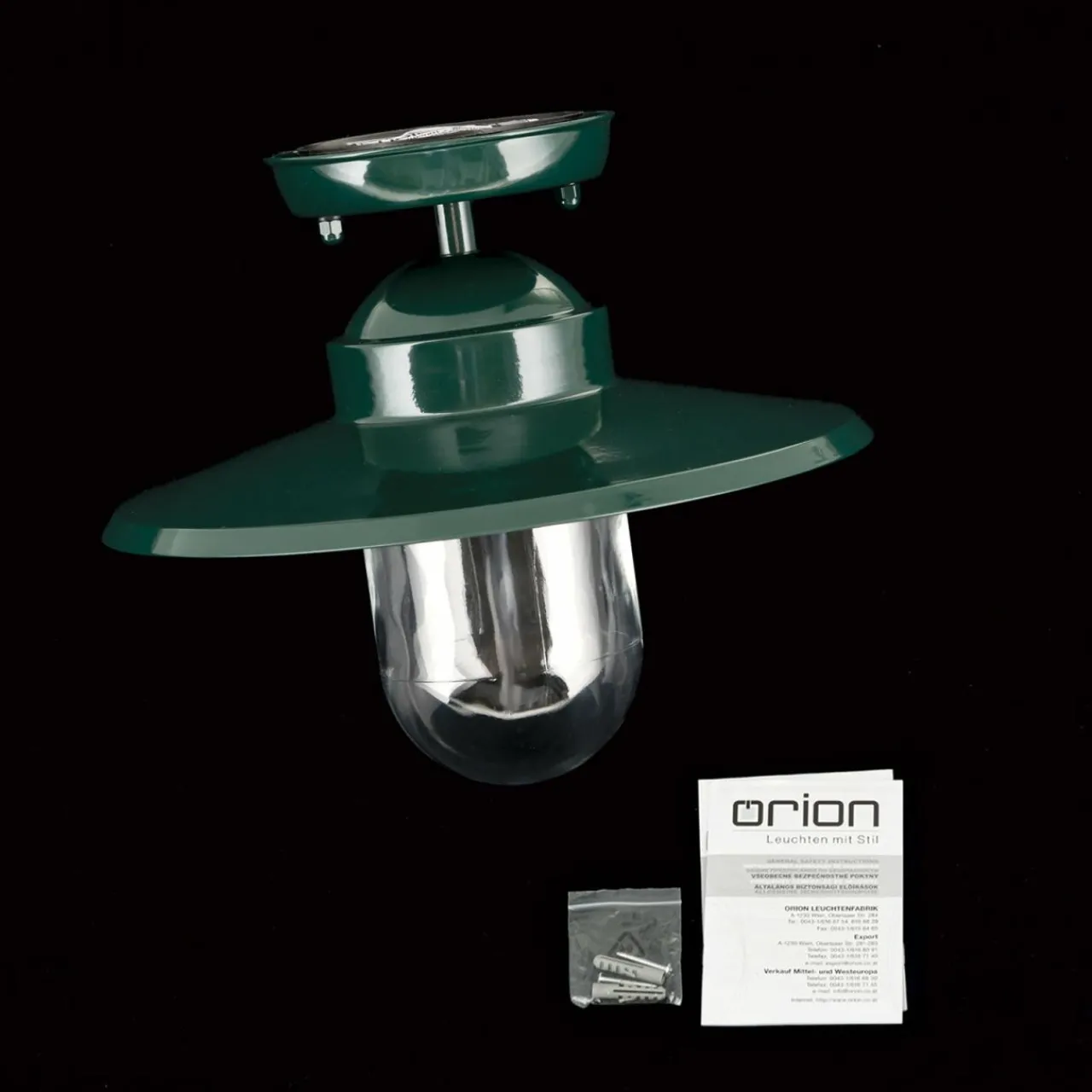 plafonnier_dextrieur_edward_vert___cm_aluminiumverre_5.webp ORION Plafonnier d'extérieur Edward, vert, Ø 27,5 cm, aluminium/verre^ Plafonniers D'Extérieur