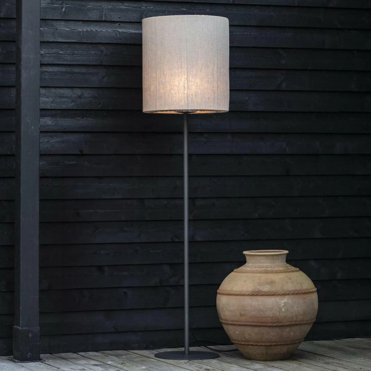 pr_home_lampadaire_dextrieur_agnar_gris_foncblanc__cm_0.webp PR Home Lampadaire d'extérieur Agnar, gris foncé/blanc, 156 cm^ Luminaires De Terrasse