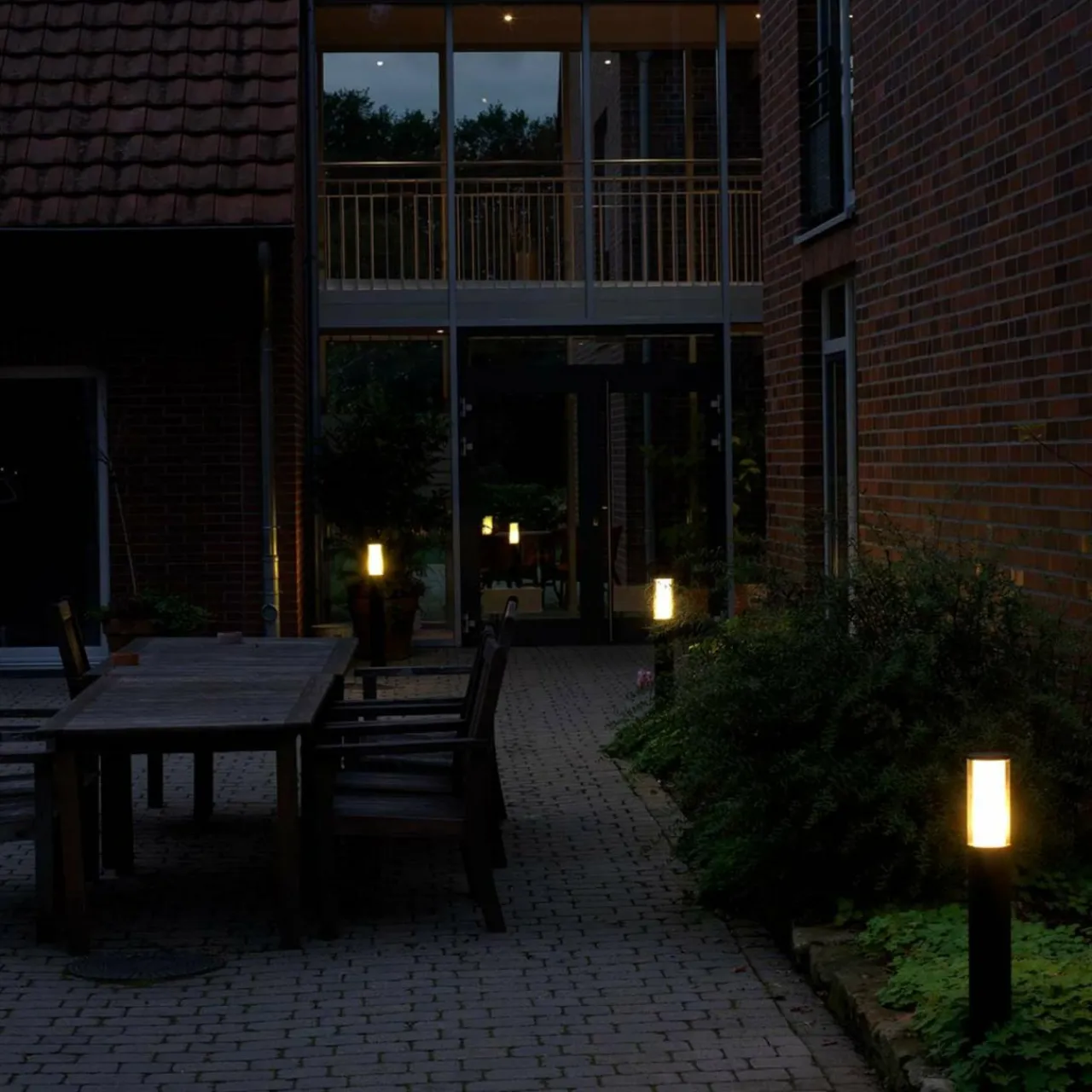sublime_borne_lumineuse_elvio_0.webp Albert Leuchten Sublime borne lumineuse Elvio^ Bornes Éclairage Extérieur