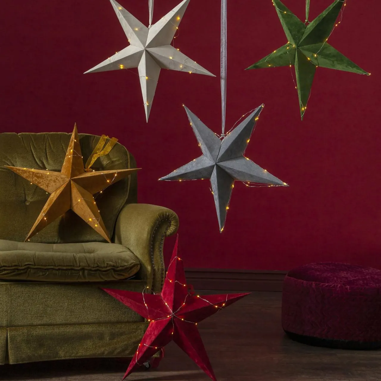 toile_dco_velvet_guirlande_led_dew_drop_rouge_5.webp STAR TRADING Étoile déco Velvet guirlande LED Dew Drop rouge^ Lumière De Noël