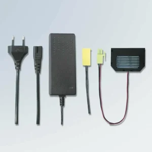 Evotec Transfo 30 VA pour luminaires LED avec fiche Euro^ Tension Constante