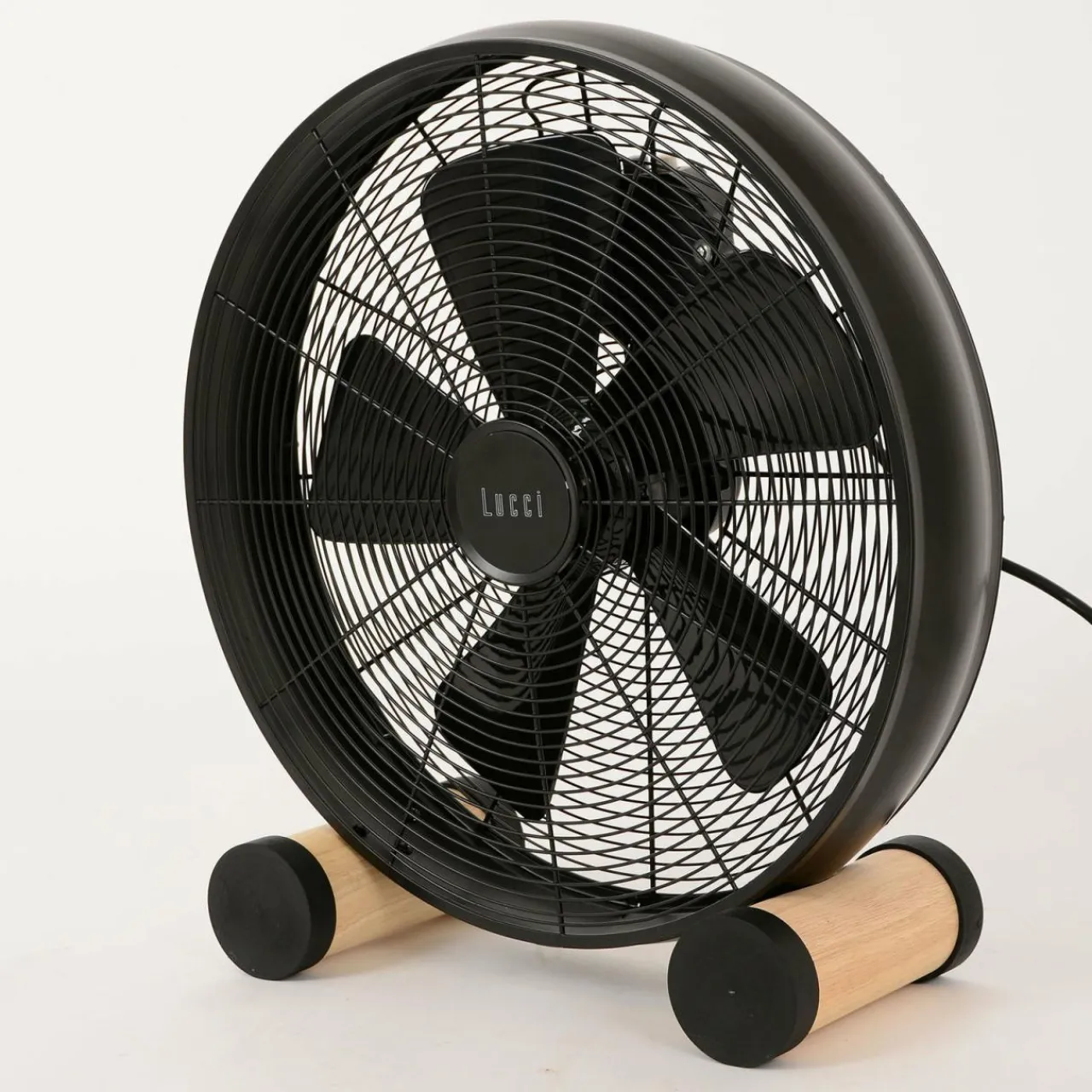 ventilateur_de_table_beacon_breeze_noirfrne___cm_silencieux_2.webp Beacon Lighting Ventilateur de table Beacon Breeze, noir/frêne Ø 41 cm, silencieux^ Ventilateurs