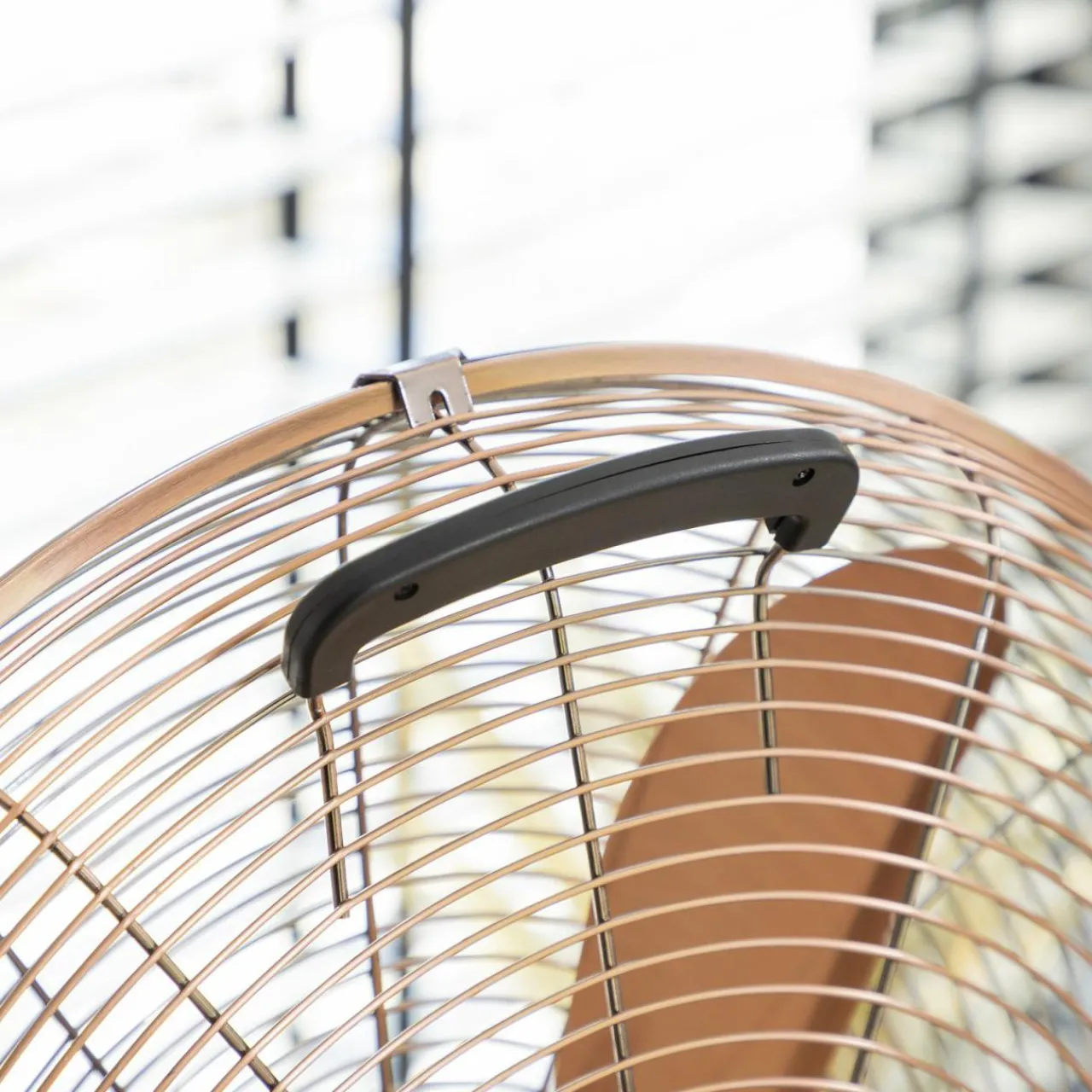 ventilateur_sur_pied_ve_en_cuivre_5.webp Tristar Ventilateur sur pied VE5971 en cuivre^ Ventilateurs