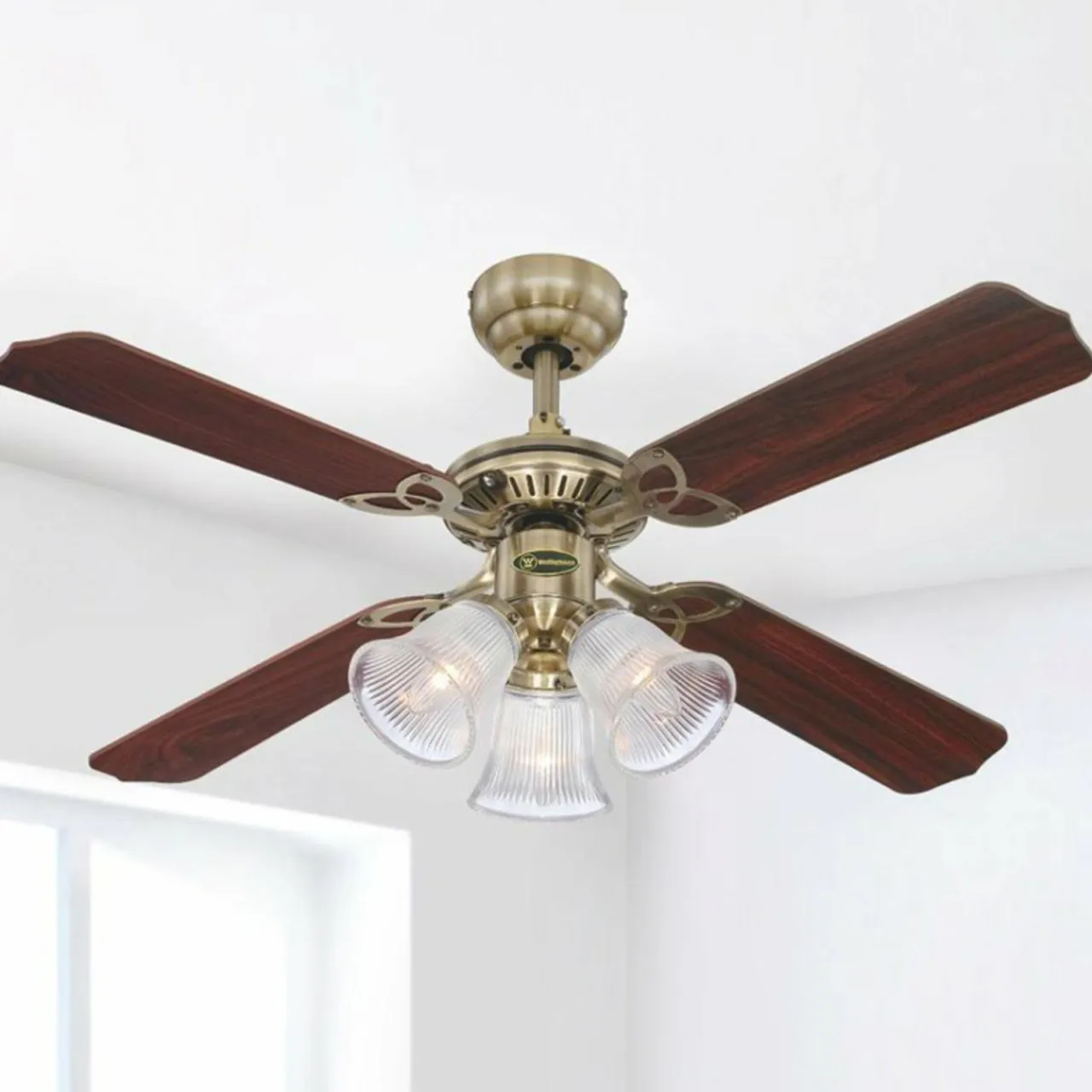 westinghouse_princess_trio_ventilateur__clairage_0.webp Westinghouse Princess Trio ventilateur à éclairage^ Ventilateurs
